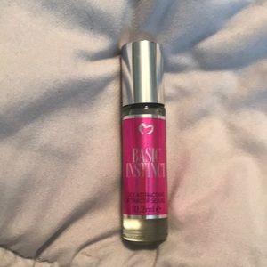 Pure Romance Basic Instinct Roller Fragrance